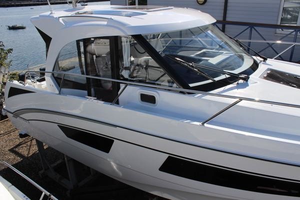 Beneteau Antares 9 OB