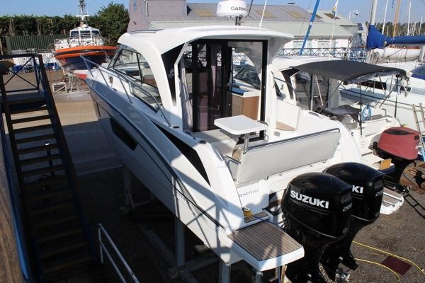Beneteau Antares 9 OB