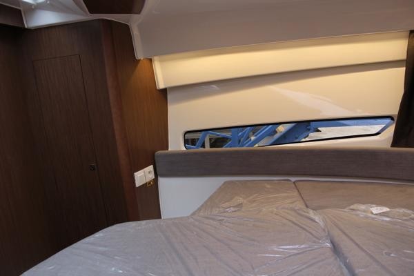 Beneteau Antares 9 OB