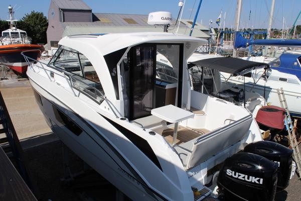 Beneteau Antares 9 OB