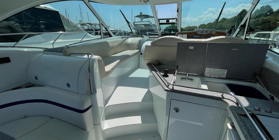 Formula 45 Yacht