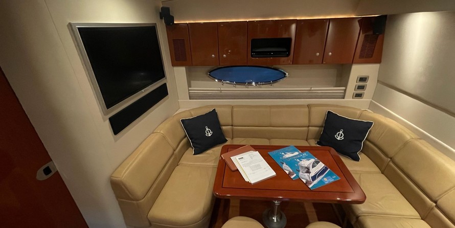Formula 45 Yacht