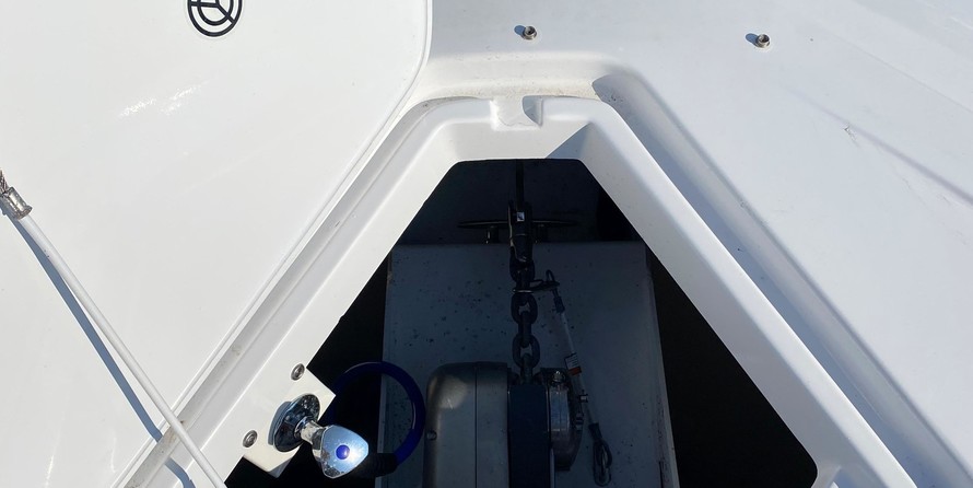 Cruisers Yachts 38 Express