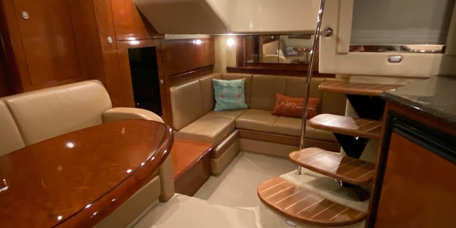Sea Ray 390 Sundancer