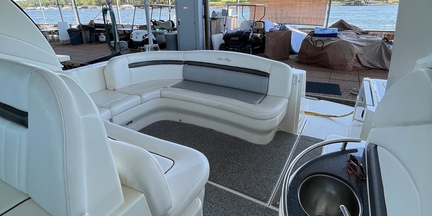 Sea Ray 390 Sundancer