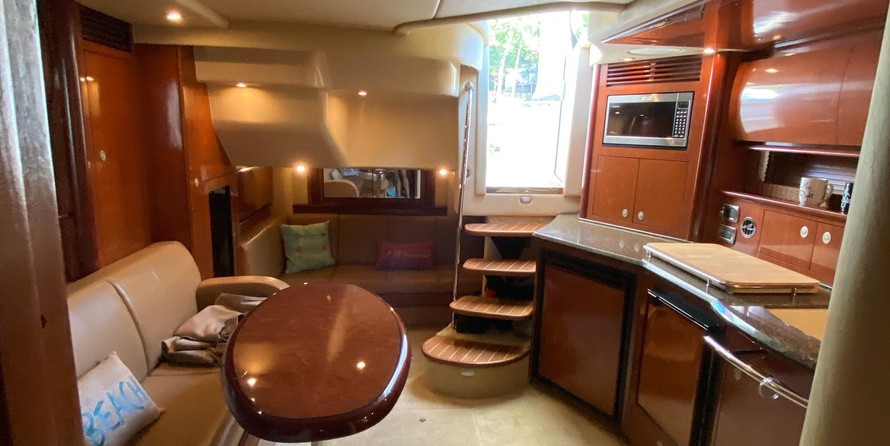 Sea Ray 390 Sundancer