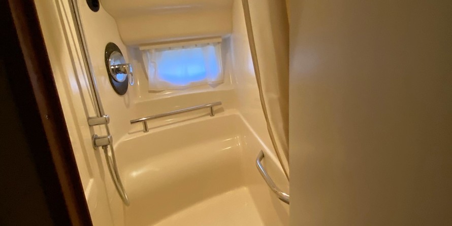 Sea Ray 390 Sundancer