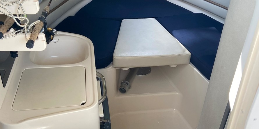 Grady-White Marlin 300