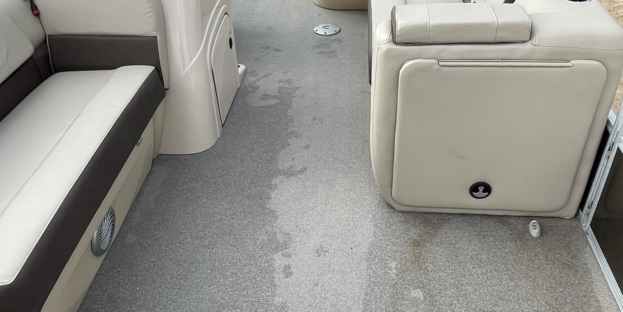 Sun Tracker Fishin Barge 24 XP3