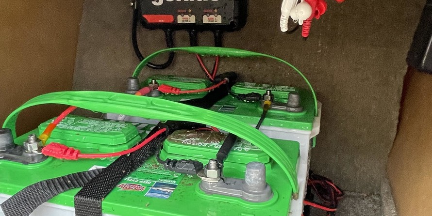 Sun Tracker Fishin Barge 24 XP3