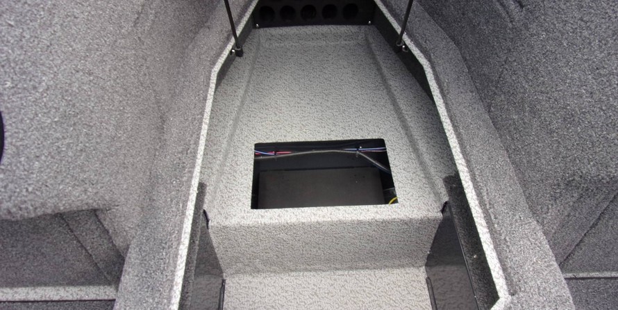 Lund Boats 1875 Crossover XS