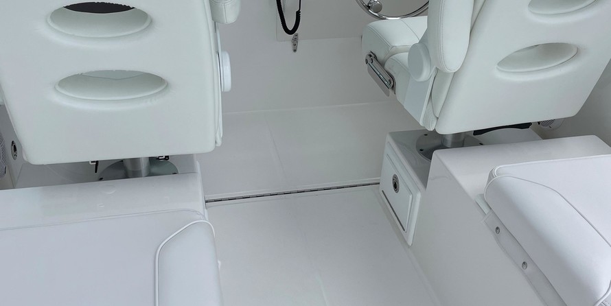 Albemarle 25 Express