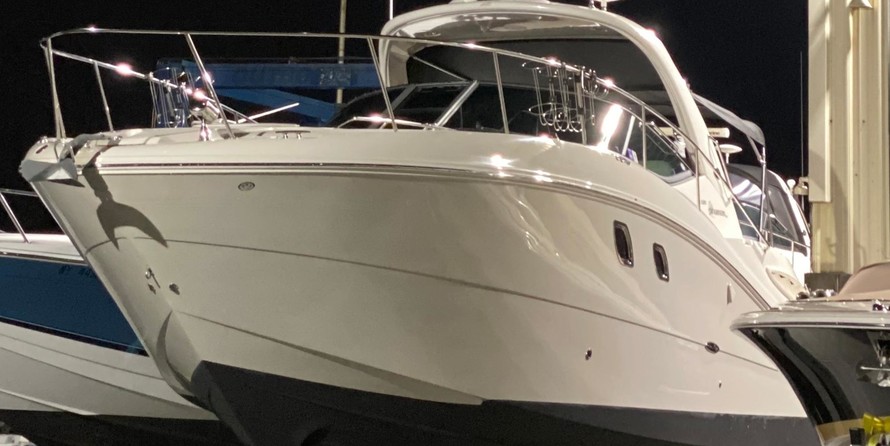 Sea Ray 330 Sundancer