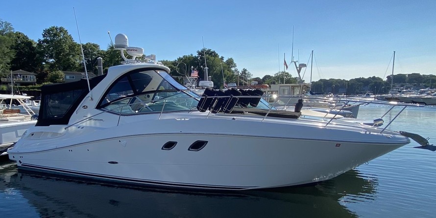 Sea Ray 330 Sundancer