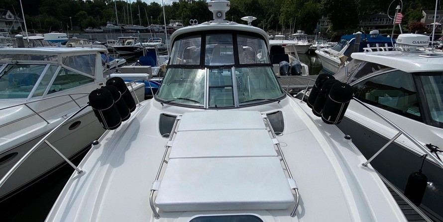 Sea Ray 330 Sundancer