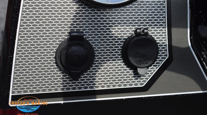 Lund Boats 1775 Impact SS