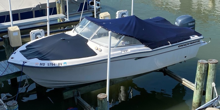 Grady-White Freedom 205