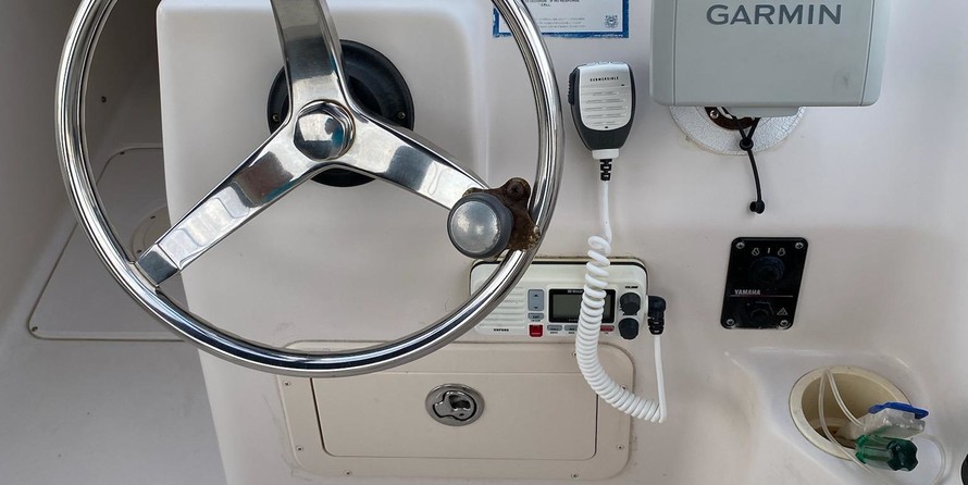 Grady-White Freedom 205