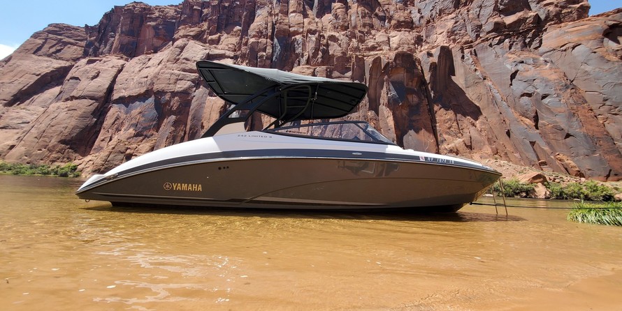 Yamaha 242 LIMITED S E-SERIES