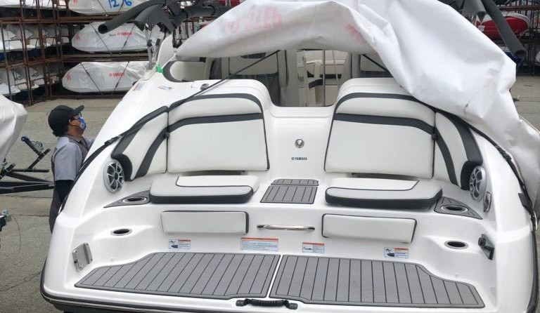 Yamaha 242 LIMITED S E-SERIES