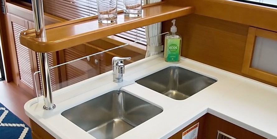 Beneteau Swift Trawler 44