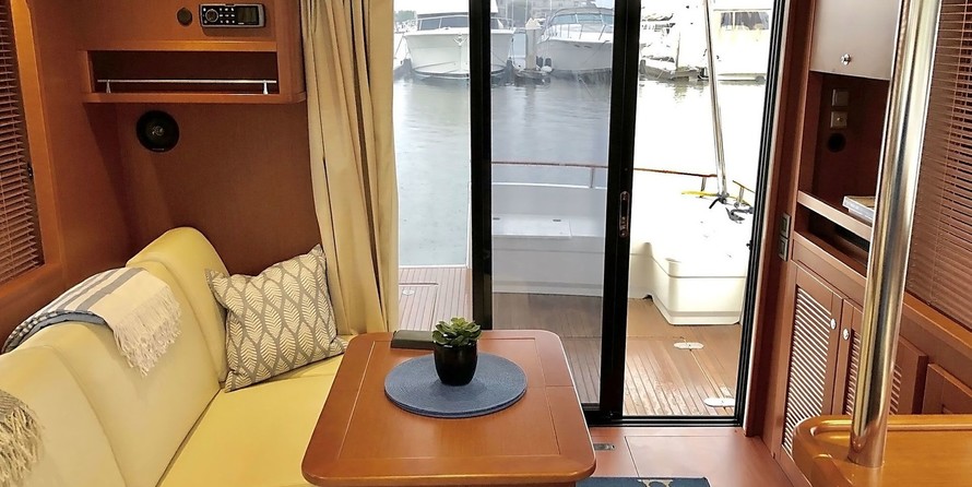 Beneteau Swift Trawler 44