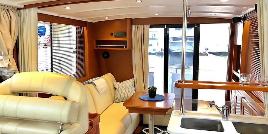 Beneteau Swift Trawler 44