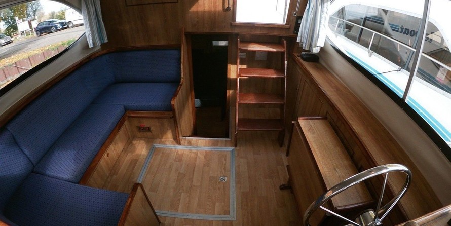 Le Boat Countess