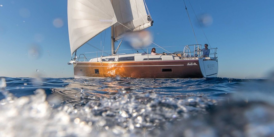 Hanse 388