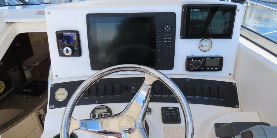 Boston Whaler 285 Conquest