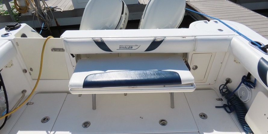 Boston Whaler 285 Conquest