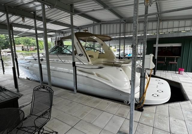 Sea Ray 410 Sundancer