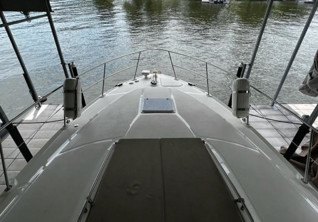 Sea Ray 410 Sundancer