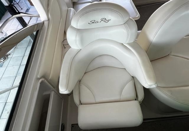 Sea Ray 410 Sundancer