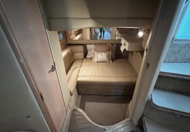 Sea Ray 410 Sundancer