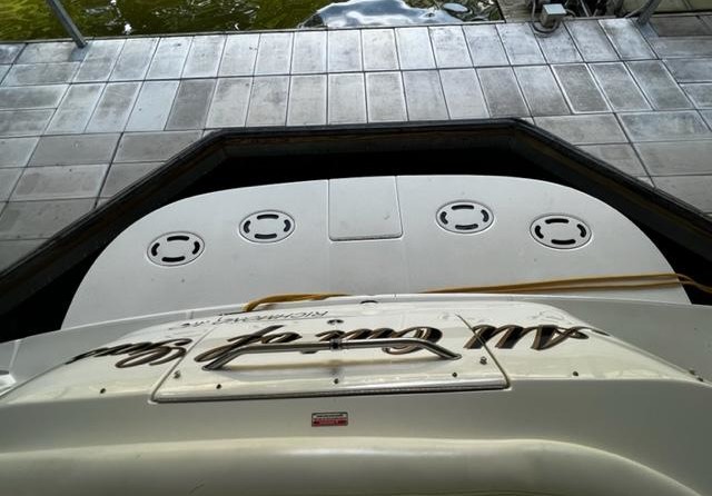 Sea Ray 410 Sundancer