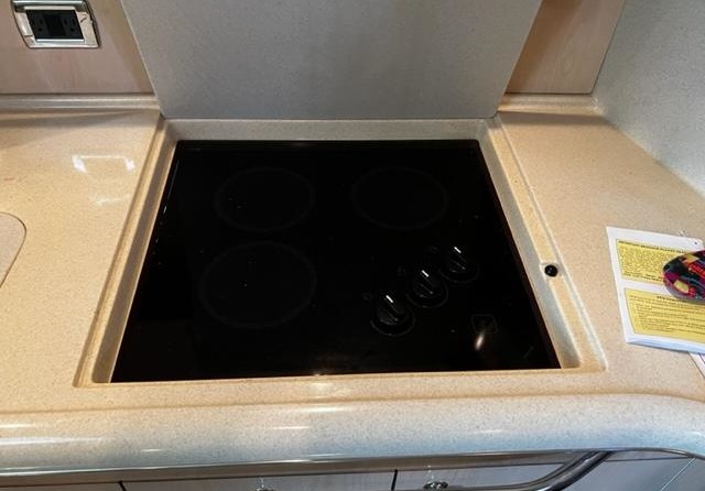 Sea Ray 410 Sundancer