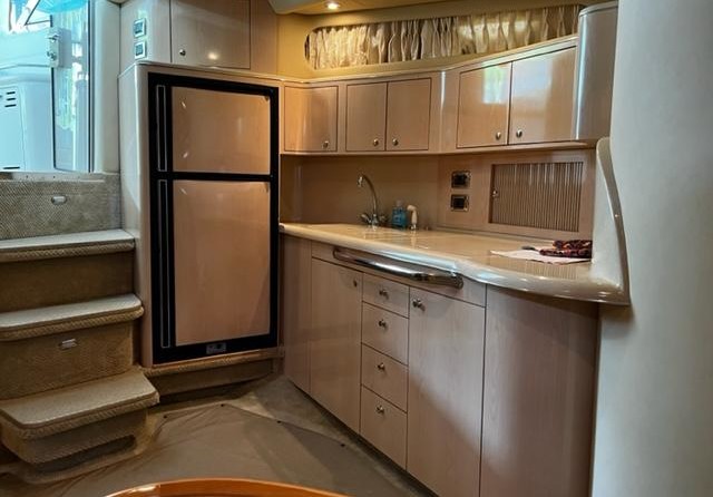 Sea Ray 410 Sundancer