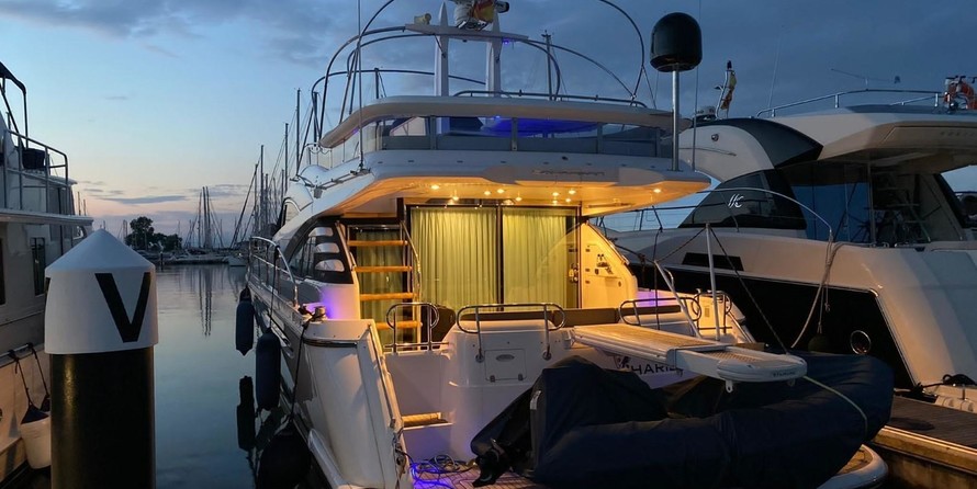 Fairline 58 Squadron