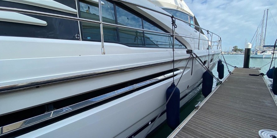 Fairline 58 Squadron