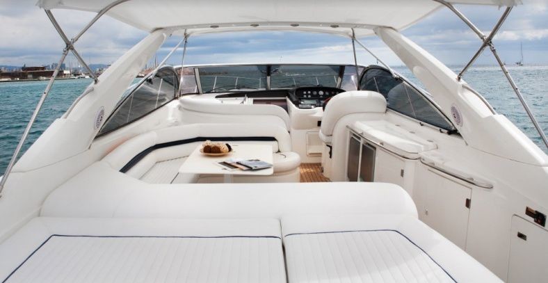 Sunseeker Camargue 52