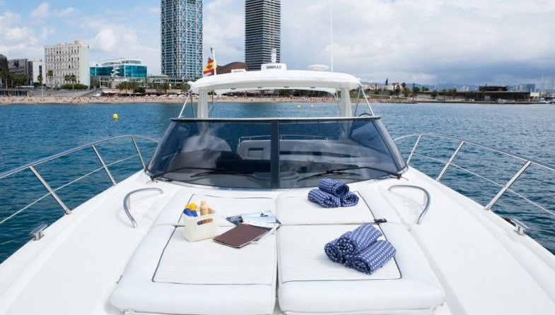 Sunseeker Camargue 52