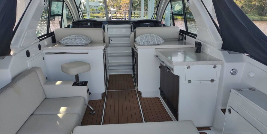 Bavaria Sport 360 coupe