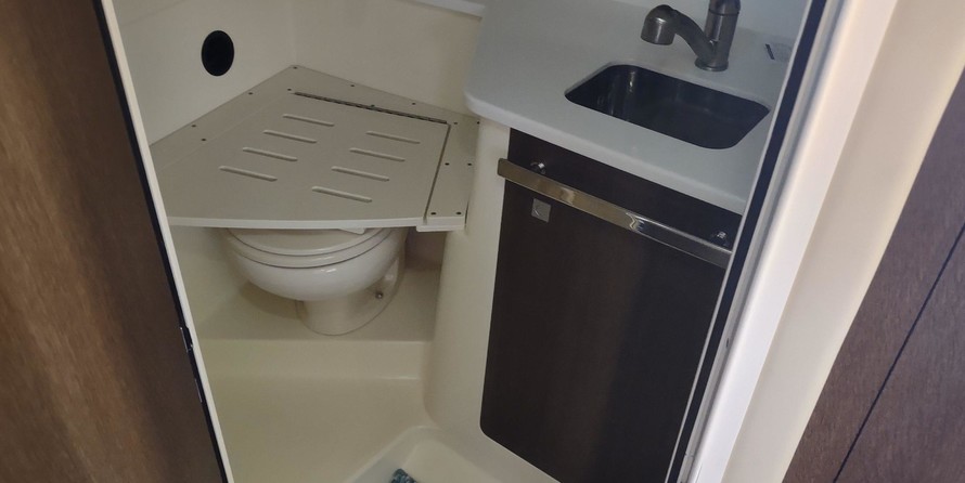 Bavaria Sport 360 coupe