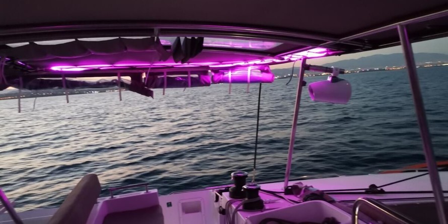 Lagoon 450 F