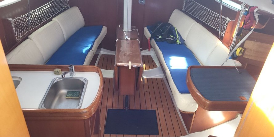 Beneteau First 31.7