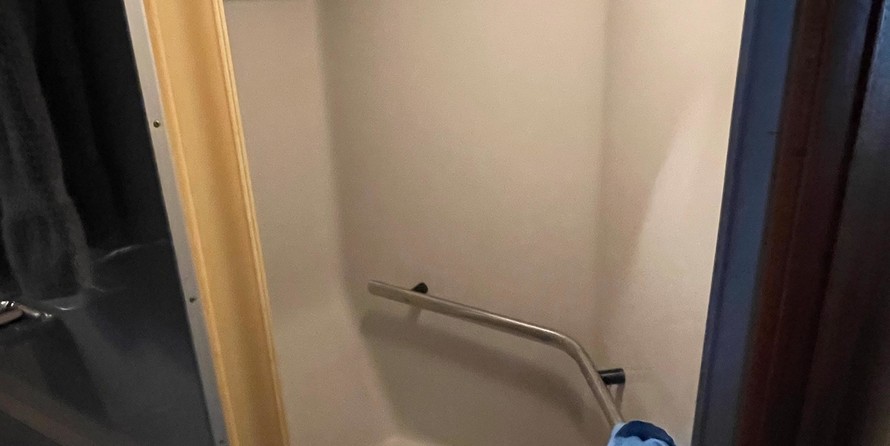 Sea ray 390 express cruiser