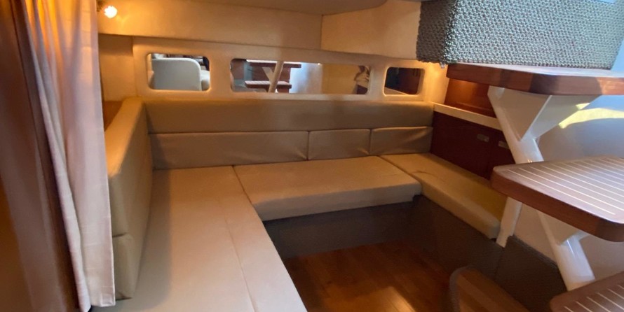 Sea Ray 350 Sundancer