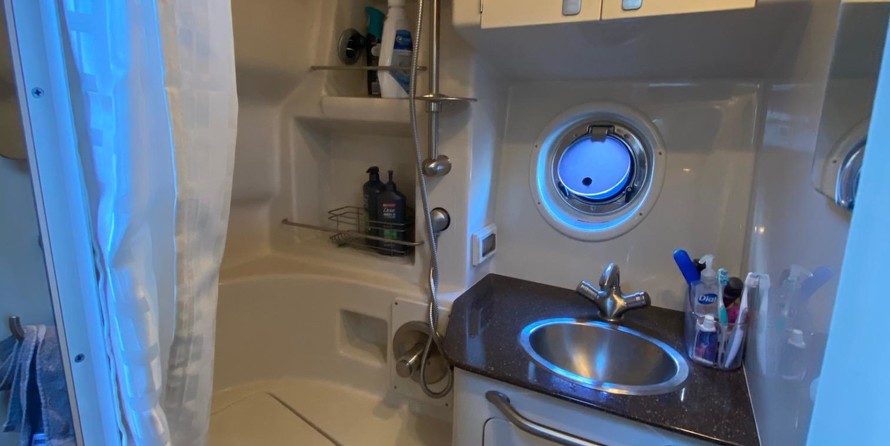 Sea Ray 350 Sundancer