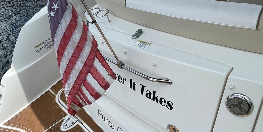 Sea Ray 330 Sundancer